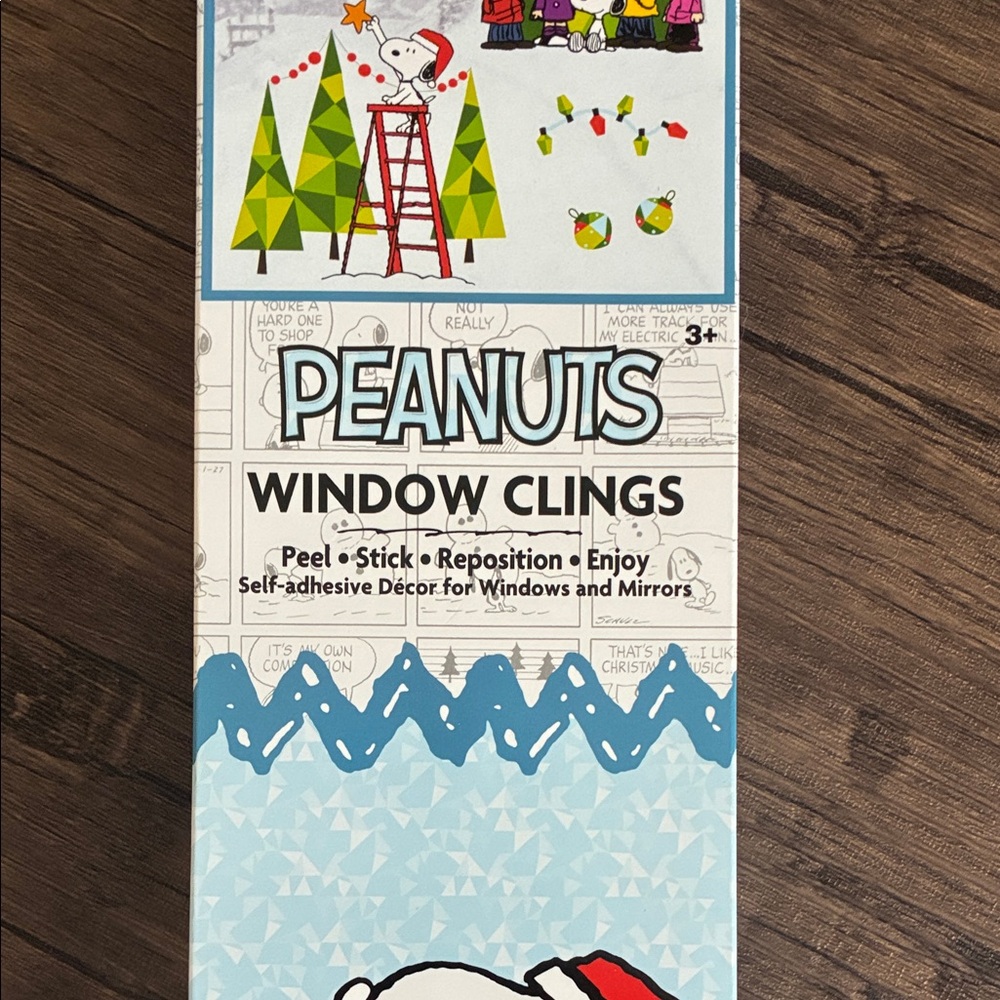 Peanuts Holiday Snoopy Window Clings - Picture 3 of 8